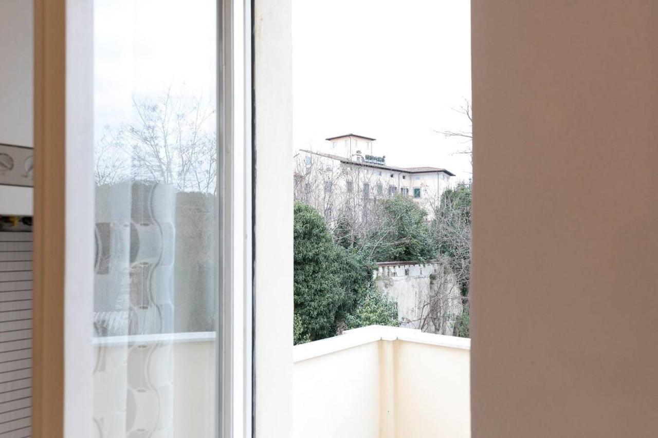 Altido Charming Apt With Terrace Next To Giardino Scotto Leilighet Pisa Eksteriør bilde